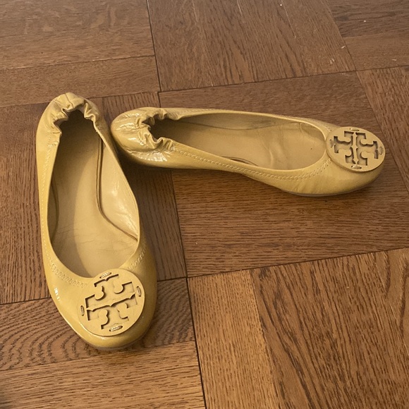 Tory Burch Patent Leather Reva Flats - Picture 3 of 4